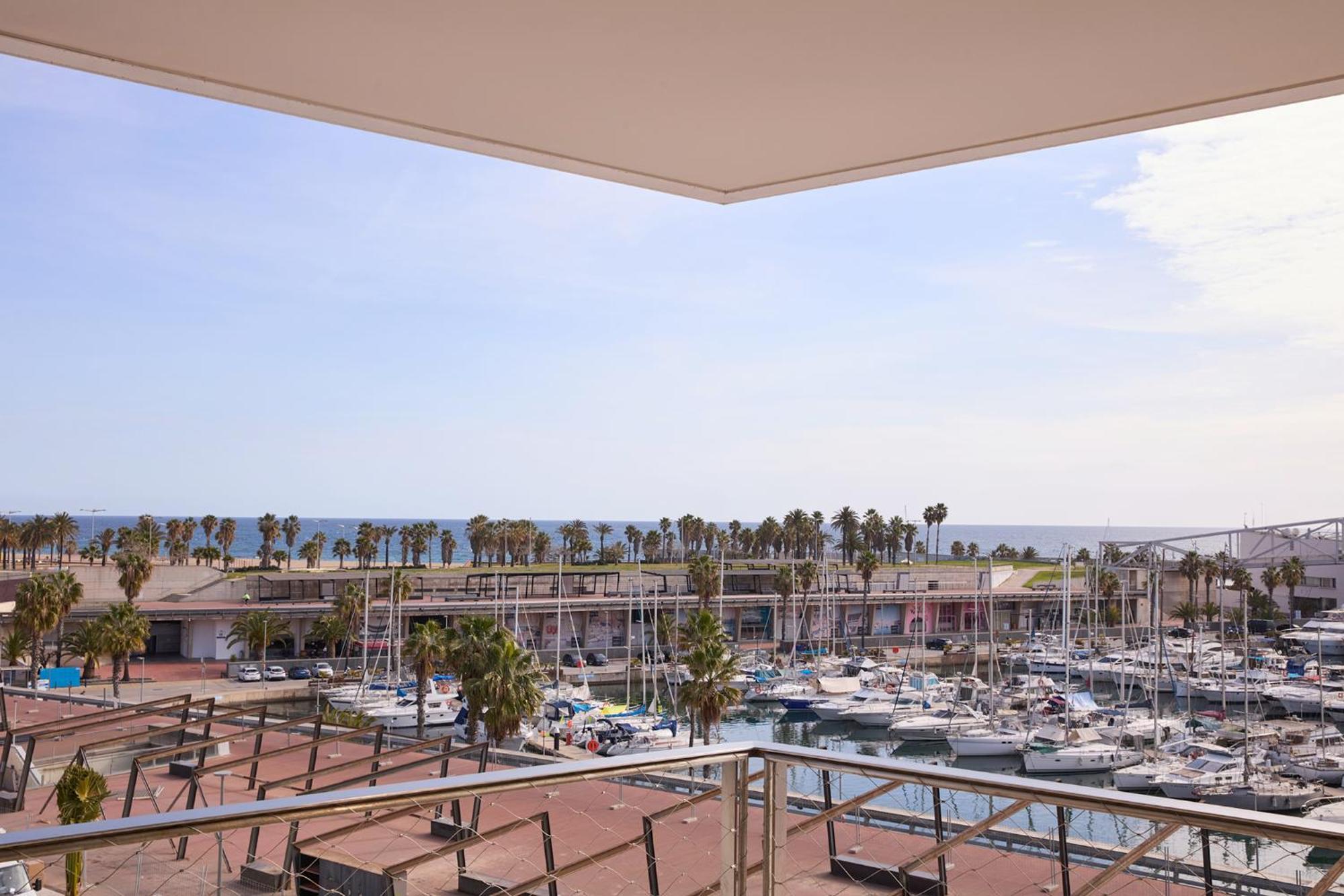 Sls Barcelona Hotel Бадалона Екстериор снимка