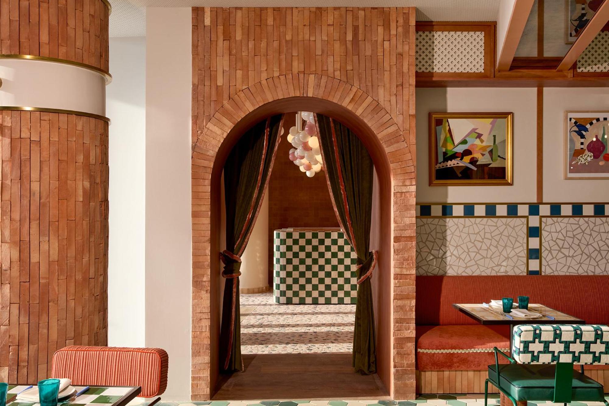 Sls Barcelona Hotel Бадалона Екстериор снимка